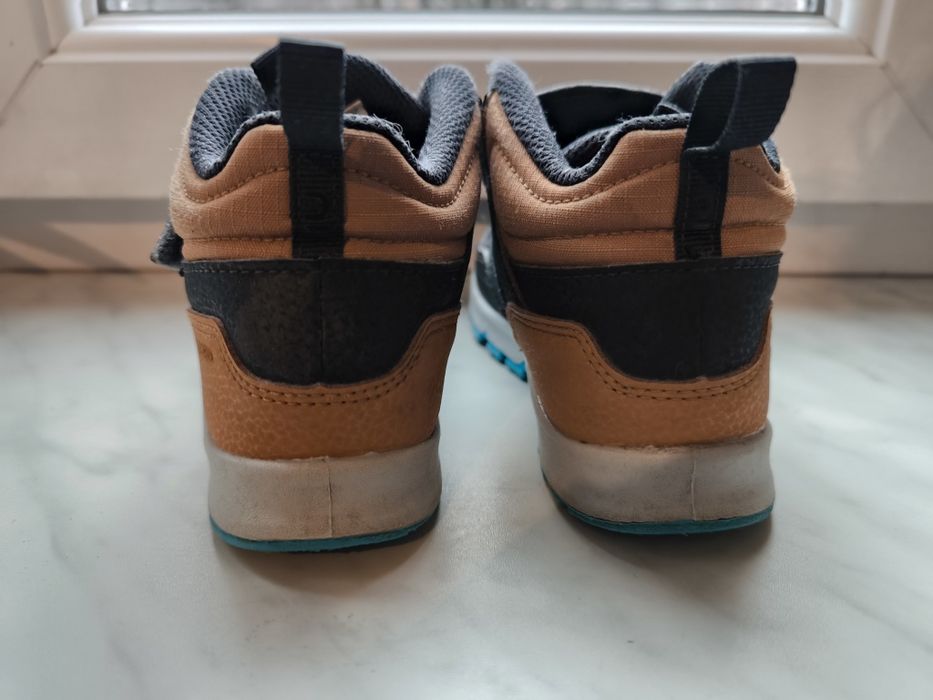 Buty Quechua roz. 29 trekingowe/jesienne za kostkę