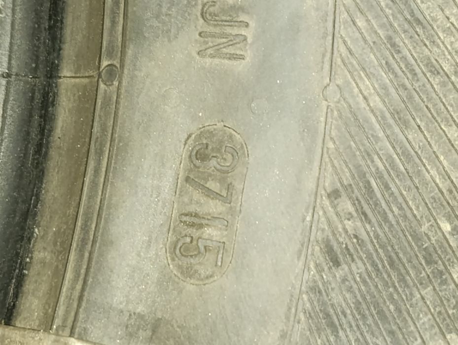 Шины 215/60 R17 Barum б/у лето 5.5/6мм комплект U6