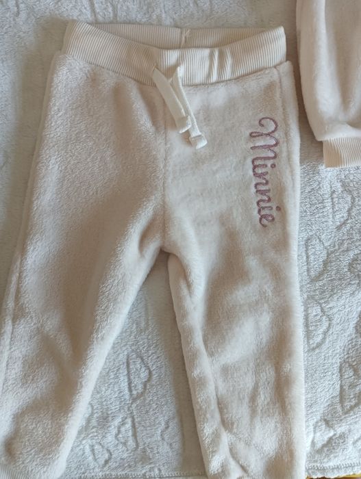 Disney Baby ocieplany komplet bluza i spodnie, r.86