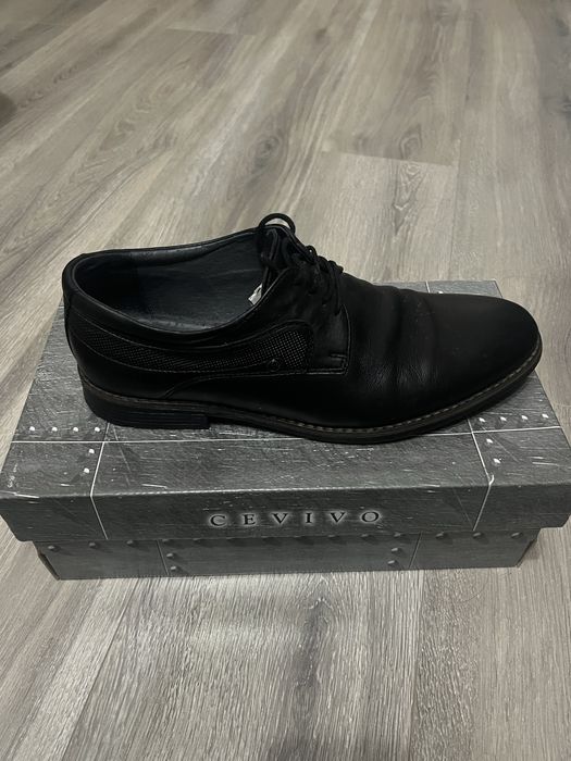 Чоловічі туфлі