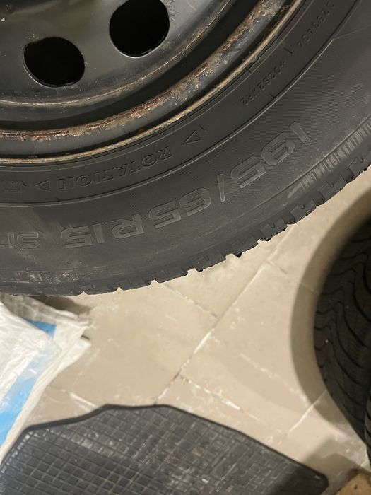 Продам зимнюю резину R15 miсhelin