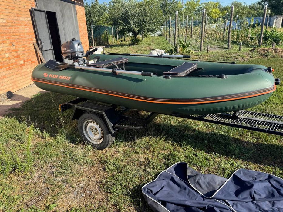 Продам комплект: човен Kolibri KM-330D Profy + Yamaha  F6CMH  6 к.с.