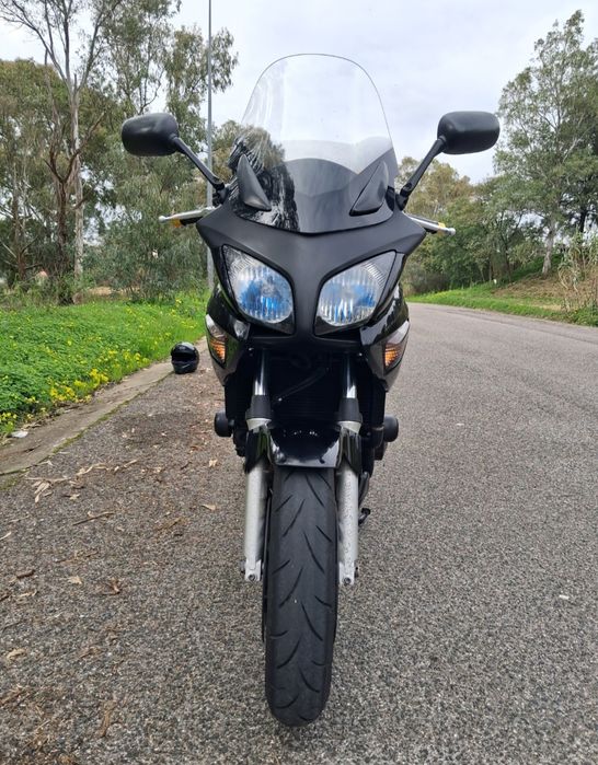 Honda CBF 600 imaculada