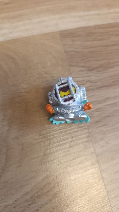 Srebrne figurki super zings