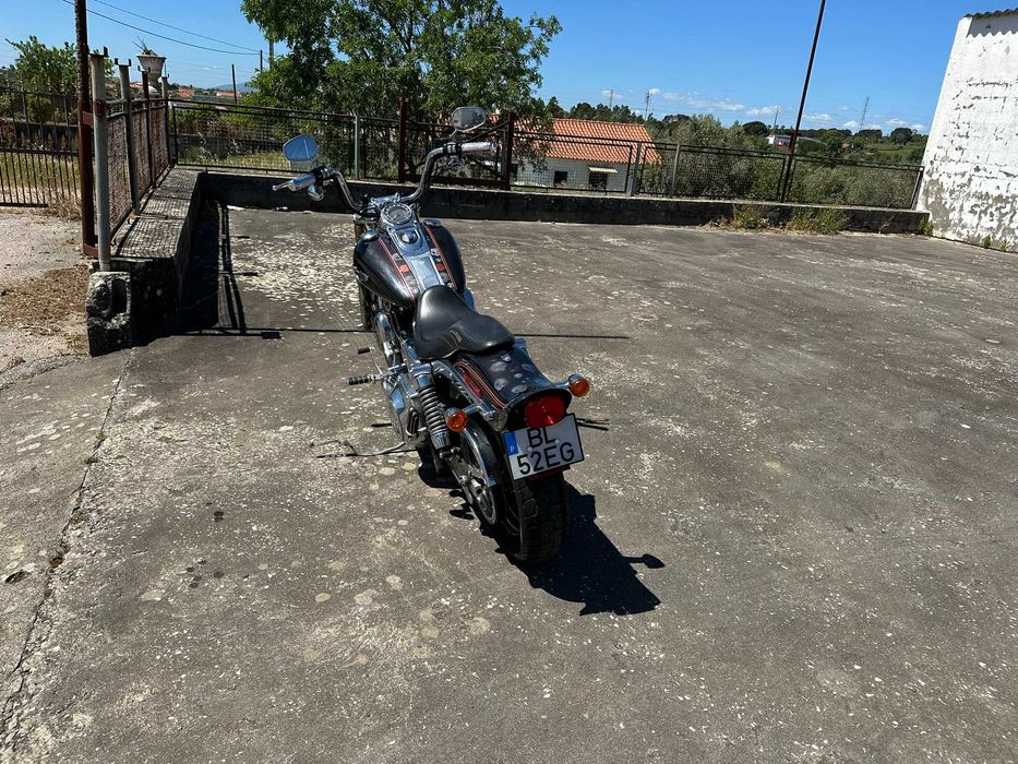 Harley Davidson FXDWGI 1450 Dyna Wide Glide 2004