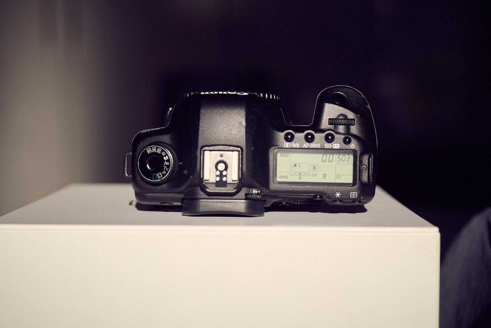 Canon Eos 5d mark II mark 2 body