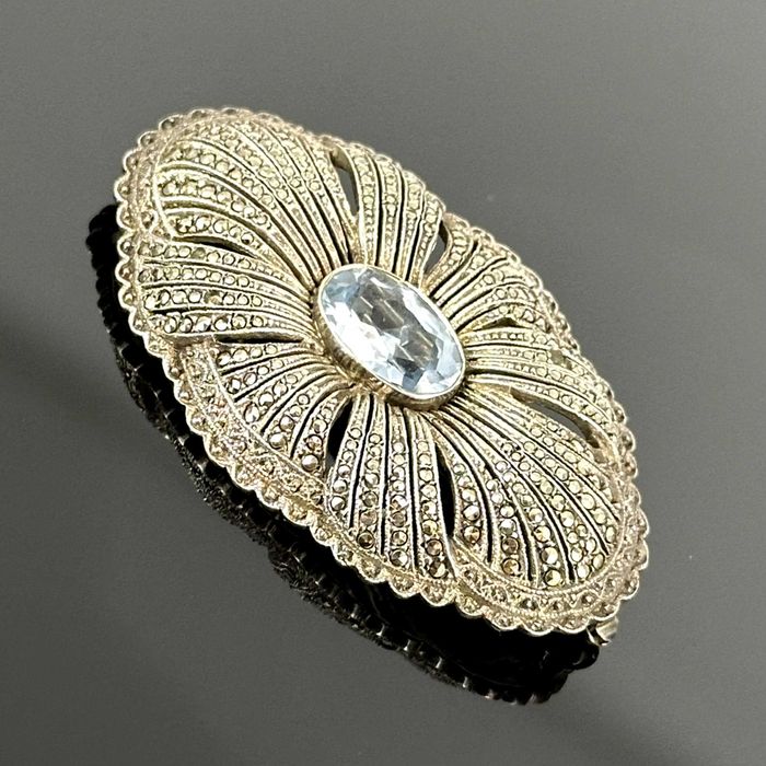 Srebro - Srebrna broszka z Akwamarynem - Theodor Fahrner 1900 rok.