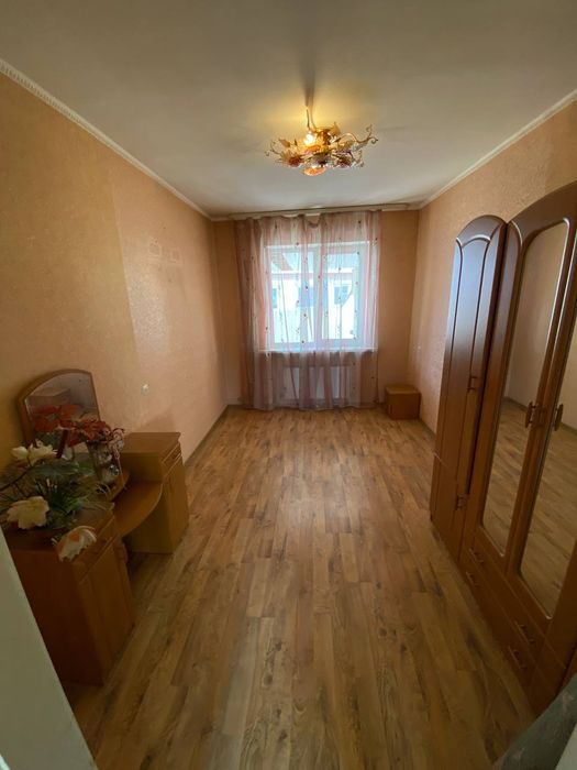 Продам сучасний будинок, сертификат