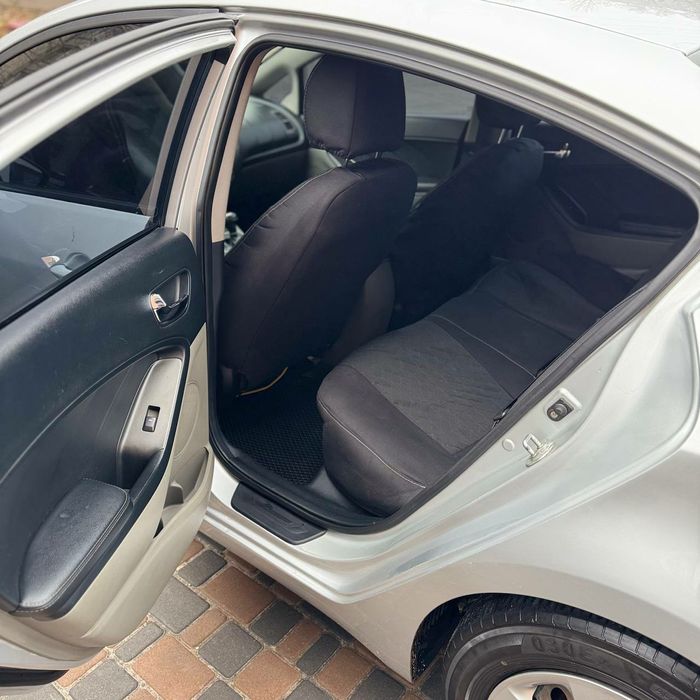 Kia Forte 2015 продам