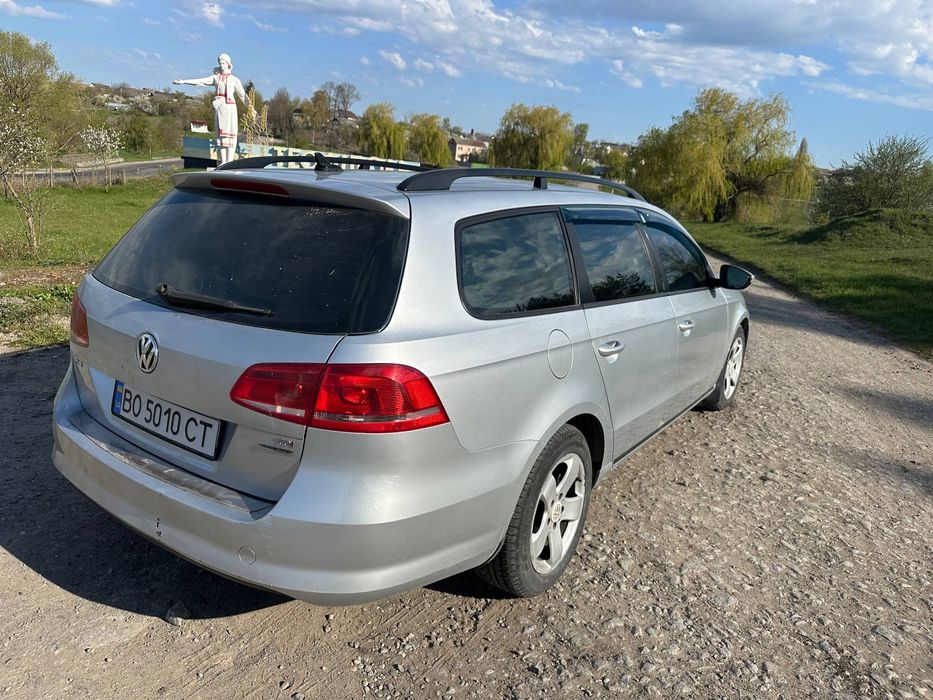 Volkswagen Passat 2011