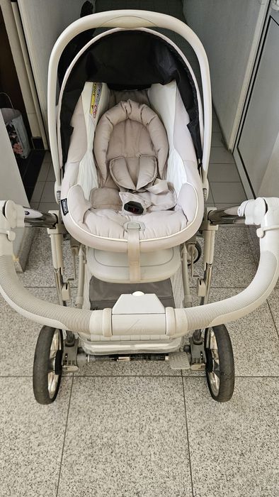 Trio Bébécar Ip-Op Carrinho, Cadeira, Ovo, Alcofa