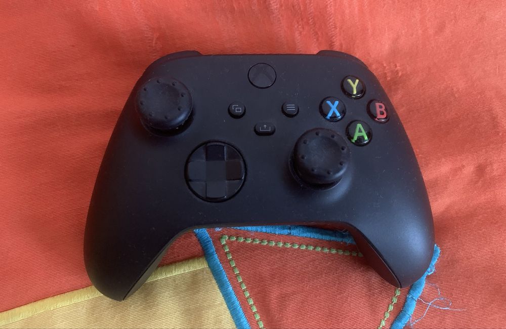 Vendo comando xbox series+ bateria