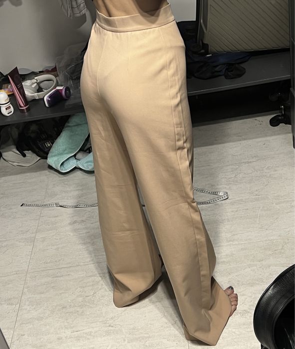 Брюки бежевые из костюмной ткани размер 34 XS