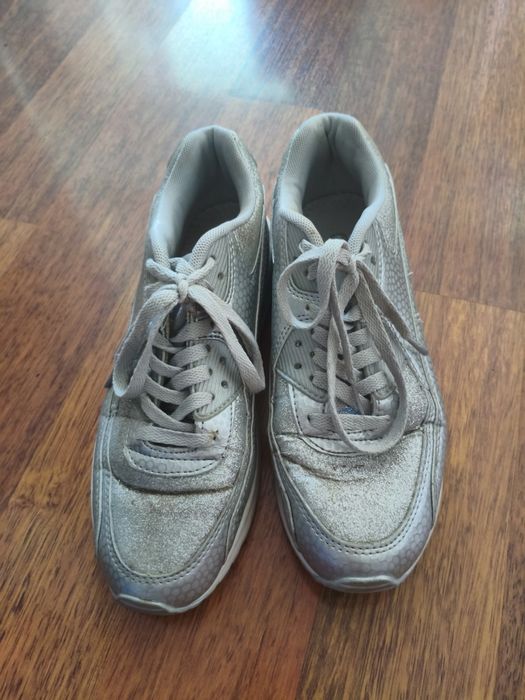 Sprzedam buty 41, dla kobiet