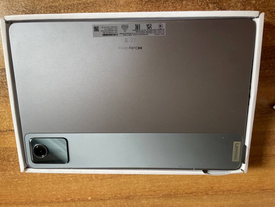 Планшет Lenovo Tab M11