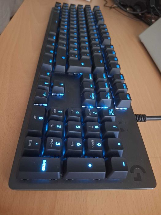 Teclado Gaming LOGITECH G512 Carbon (Mecânico - Português - Preto)