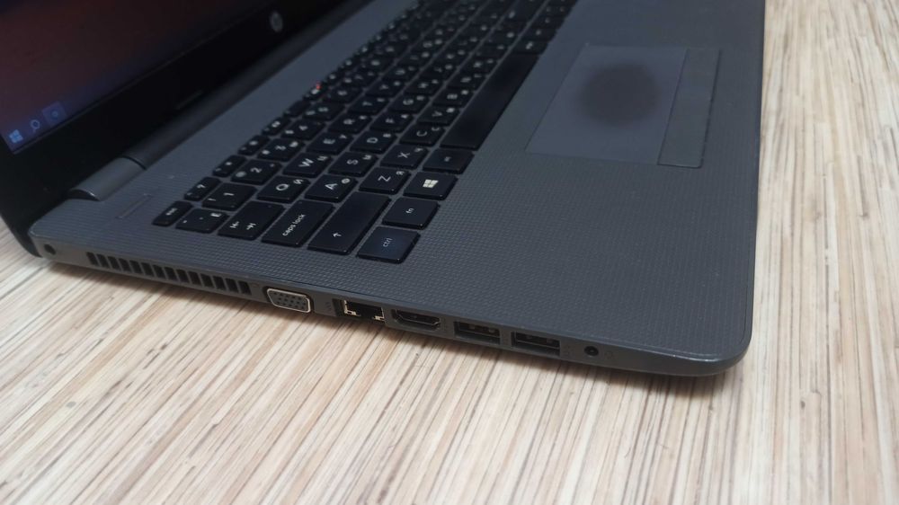 ноутбук HP 250 G6