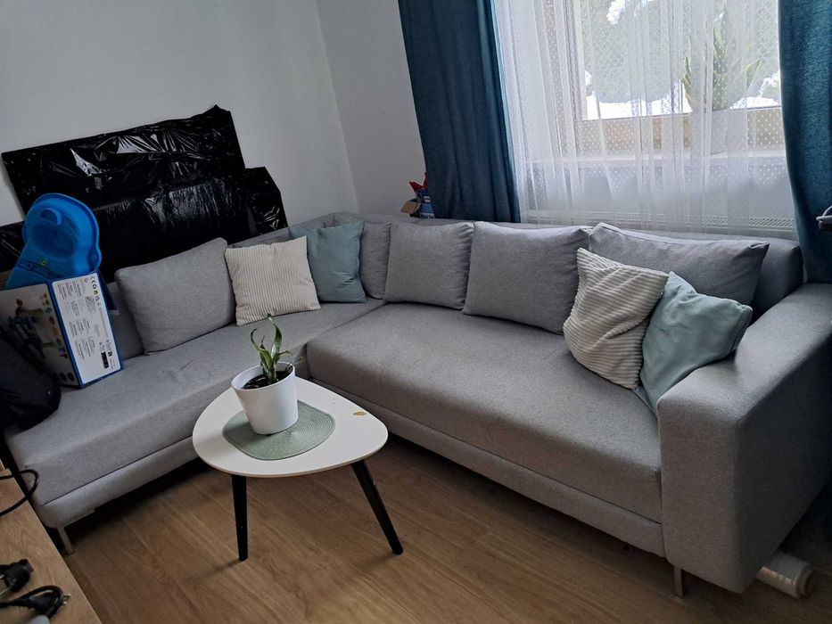 Narożnik szary poduszki