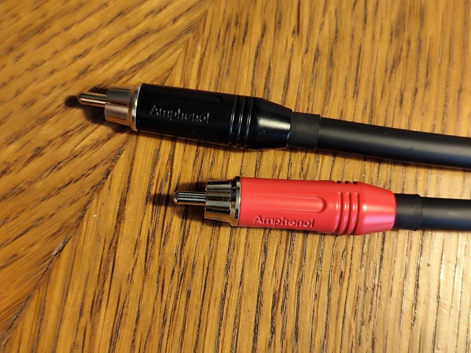 2x interkonekt / cyfrowy Mogami Neglex 2497 (coax 75ohm) | RCA-RCA Amphenol | 100cm