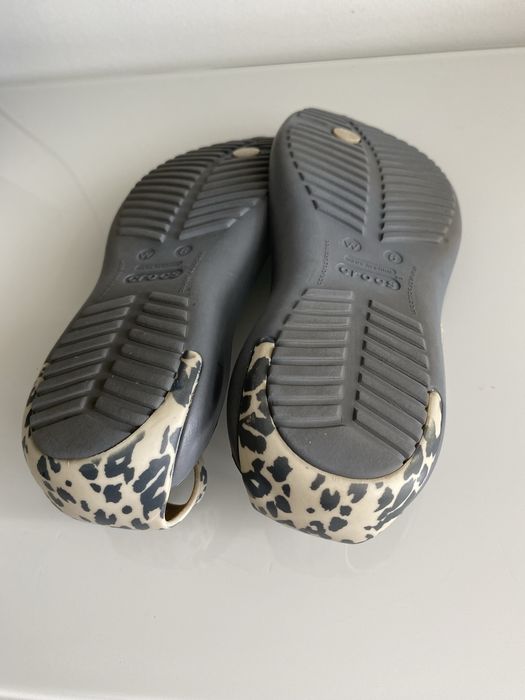 Sandałki Crocs Sexi Flip Leopard r. 36/37 W6
