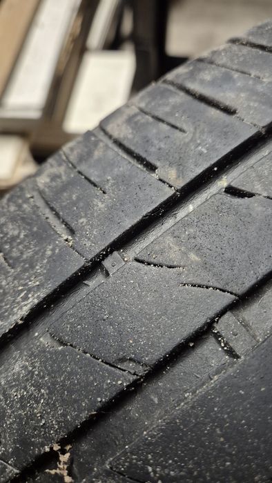 Sprzedam opony letnie 19