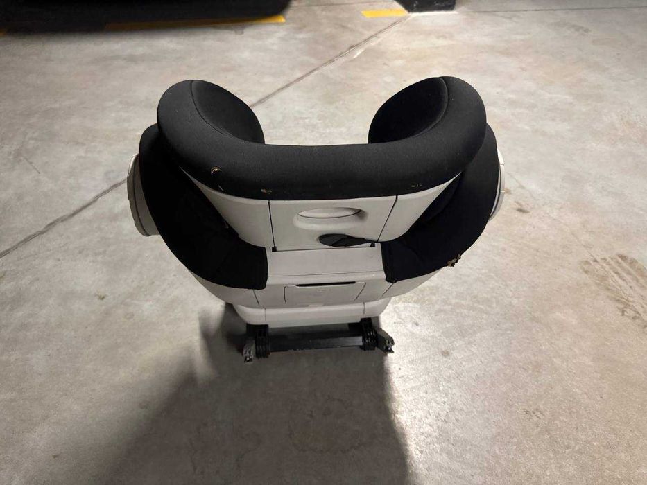 Автокрісло BRITAX ROMER KIDFIX 2 XP SICT Група 2/3 (15-36 кг) бустер