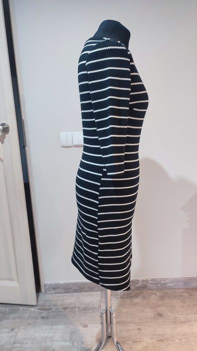 Sukienka casualowa r. 36 Mango stan bdb