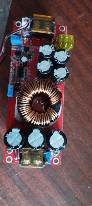 Модуль 1200W 1800W 20A40A підвищуючий перетворювач з обмеженням струму