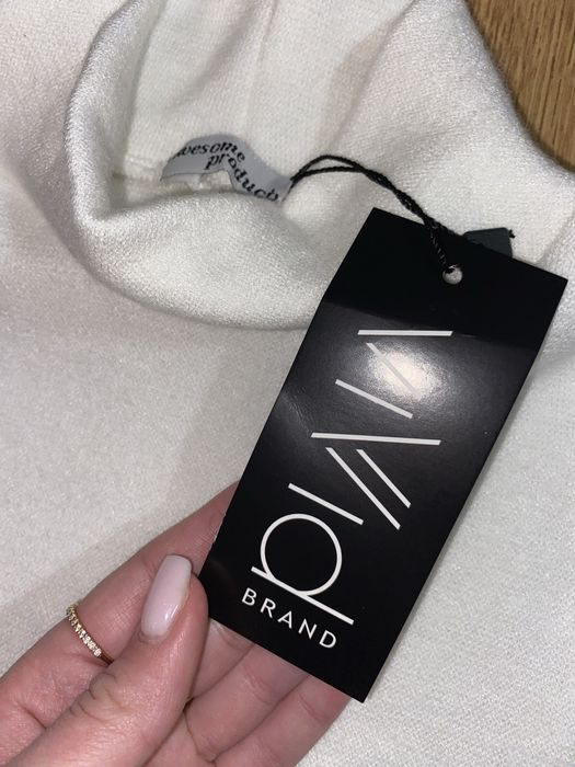 Ангорова сукня молочного кольору