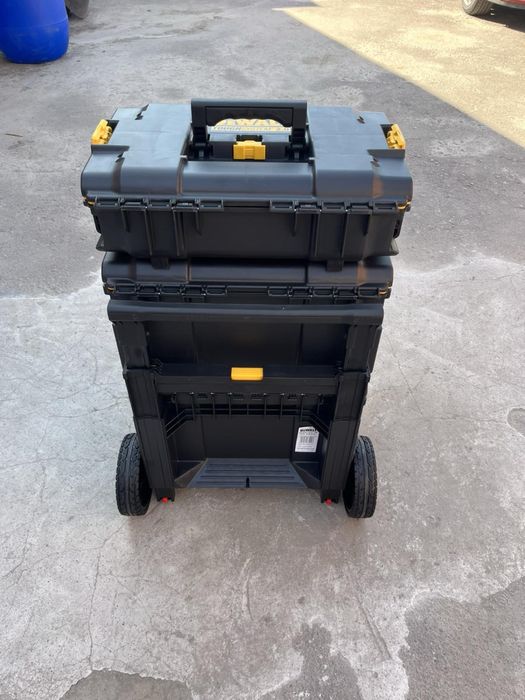 Комплект ящиків TOUGHSYSTEM 2.0 DeWALT DWST83402-1
