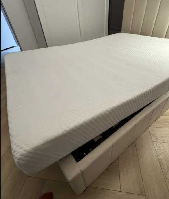 MATERAC piankowy / duży / mały - Zadbane, jak NOWE