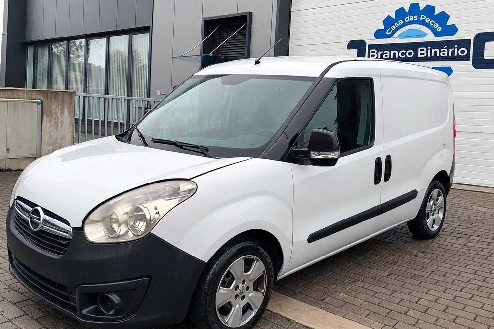 Opel Combo 1.3 CDTI (para peças)