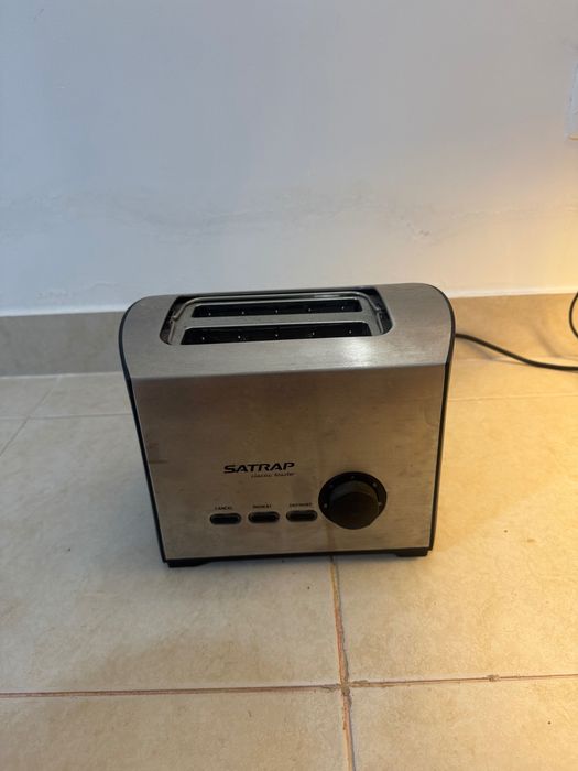 Torradeira Inox SATRAP c/ Suporte para Croissants