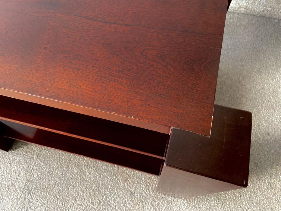 Mesa de madeira mogno maciço