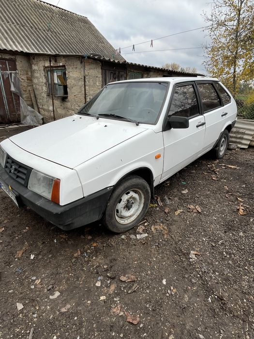 Продам автомобіль ваз 2109