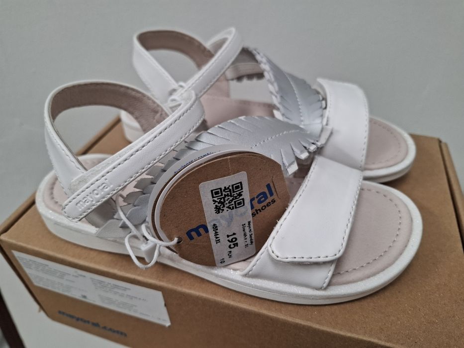 Nowe 31 białe srebrne sandały Mayoral wyjściowe eleganckie okazyjne