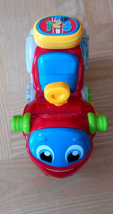 Interaktywny motor Baby Clementoni