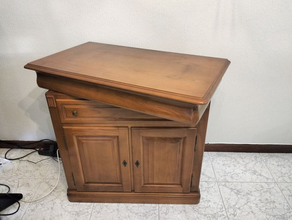 Móvel de televisão