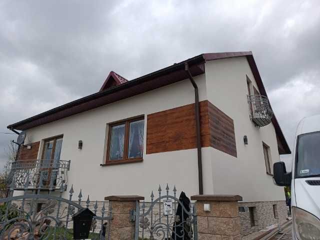 Malowanie elewacji dachów i docieplenia .