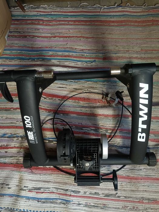Rolo de treino de bicicleta B'Twin InRide 100