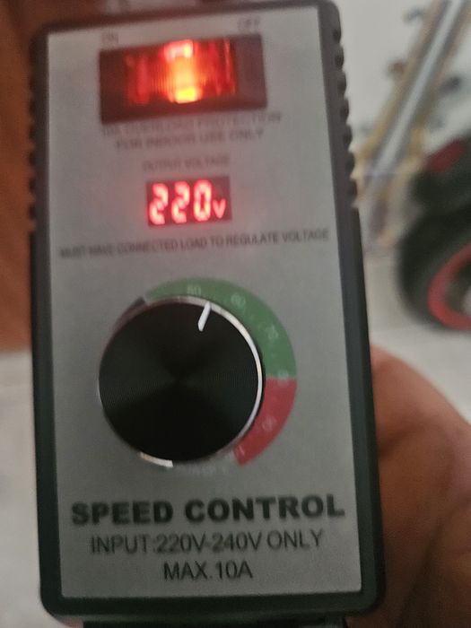 Controlador de velocidade