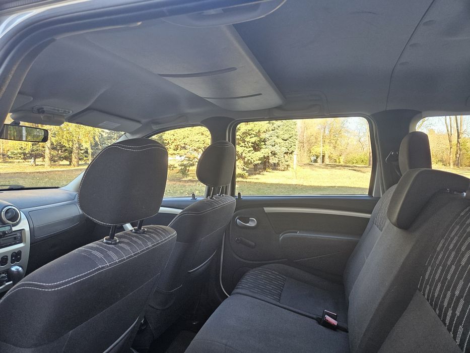 Продам Dacia Logan MCW Laureat Black Line 2012 г.в