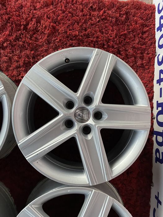 Mercedes Vito Viano Volkswagen Tiguan Touran Seat Skoda R17 5x112