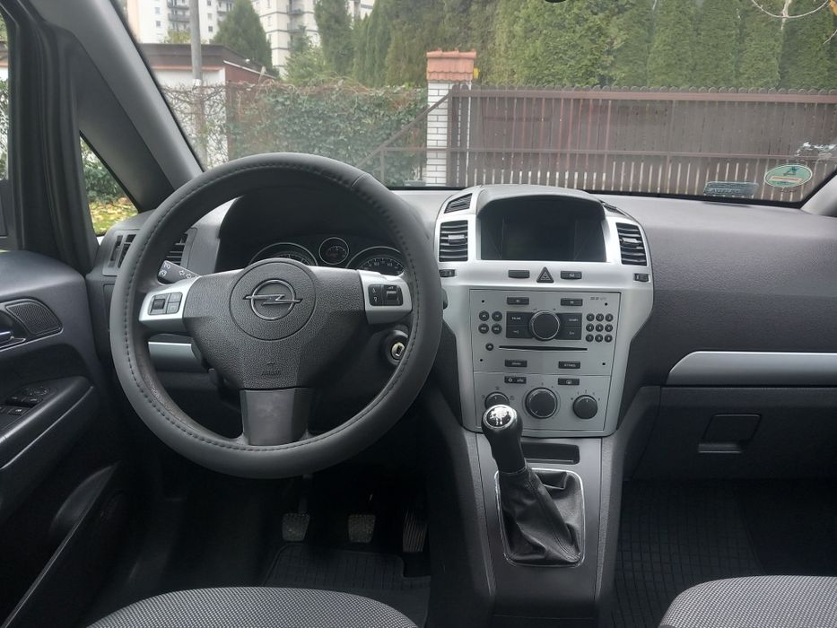 Opel Zafira 18.b klima