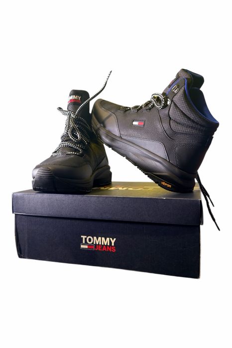 Buty tommy hilfiger nowe nie używane cieple wygodne