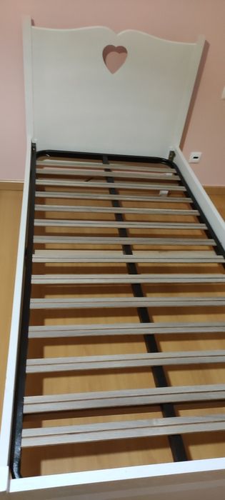 Cama da Homes  in Hevean