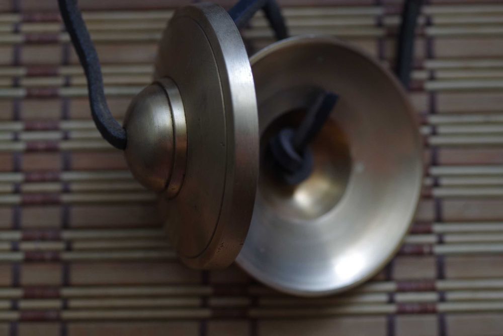 Караталы , бронза качество 75 мм Непал ручная работа 350г