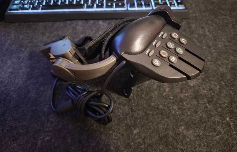 Reality Quest Glove Controller