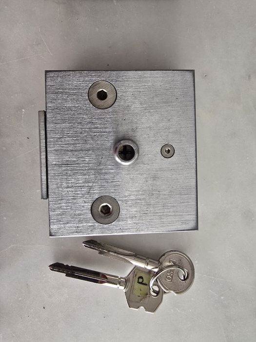Fechaduras para vidro temperado 10mm