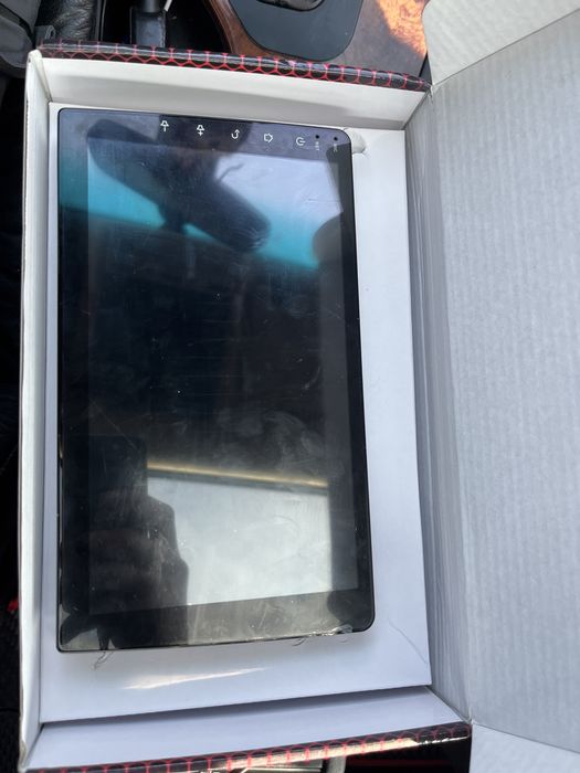 Продам дві магнітоли Андроід і штатна з Бмв е39